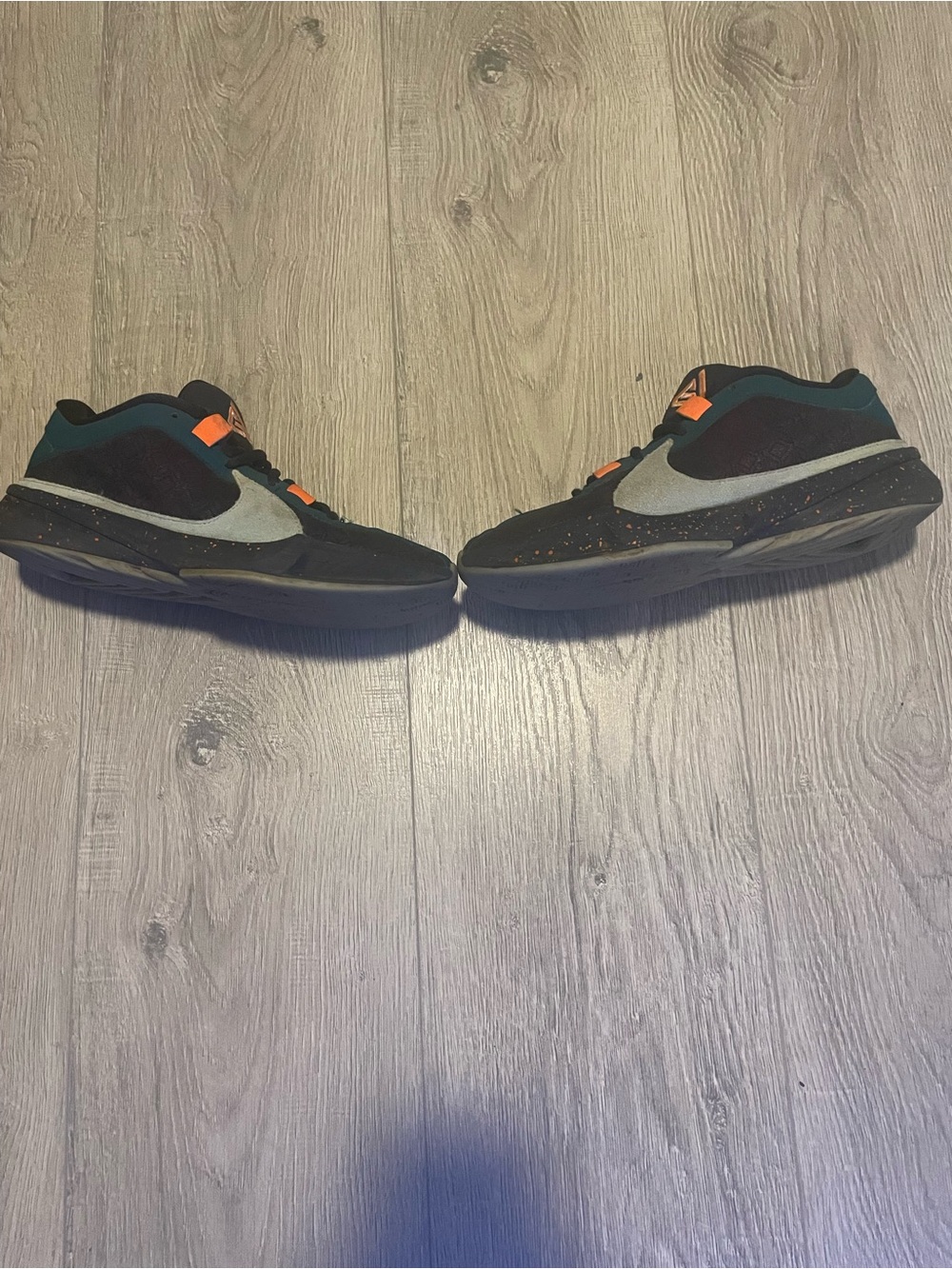 Nike Men's Giannis basketball shoes barely worn in great condition size 7 mens